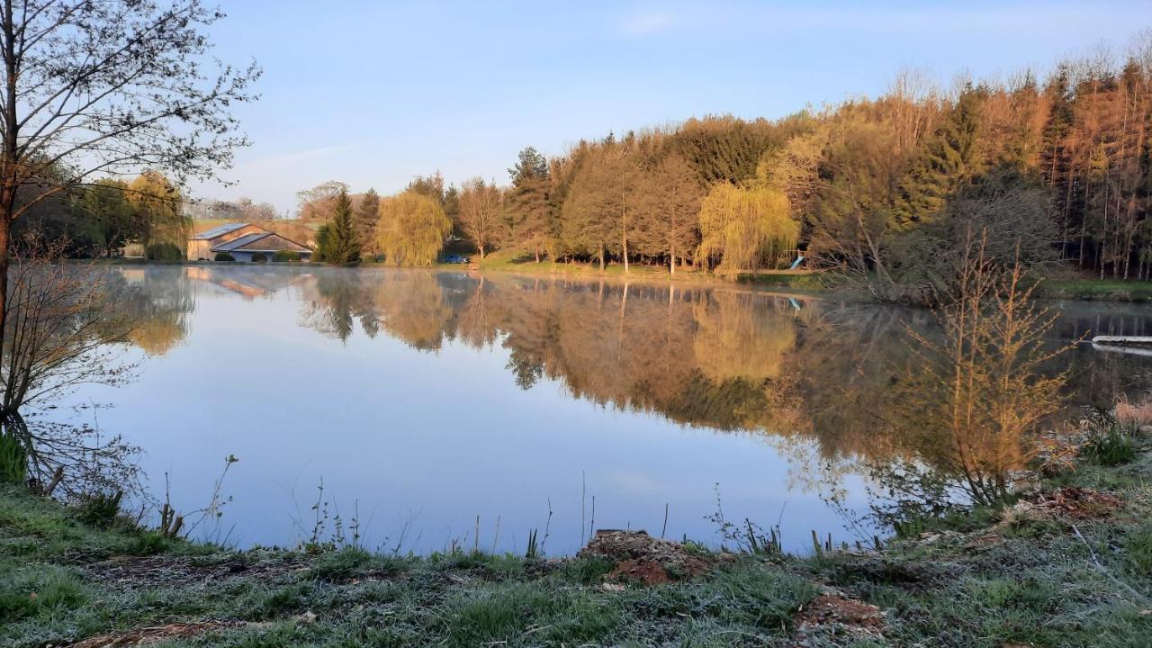 Les Etangs Du Moulin D'Harcy Hotel Lonny Ngoại thất bức ảnh